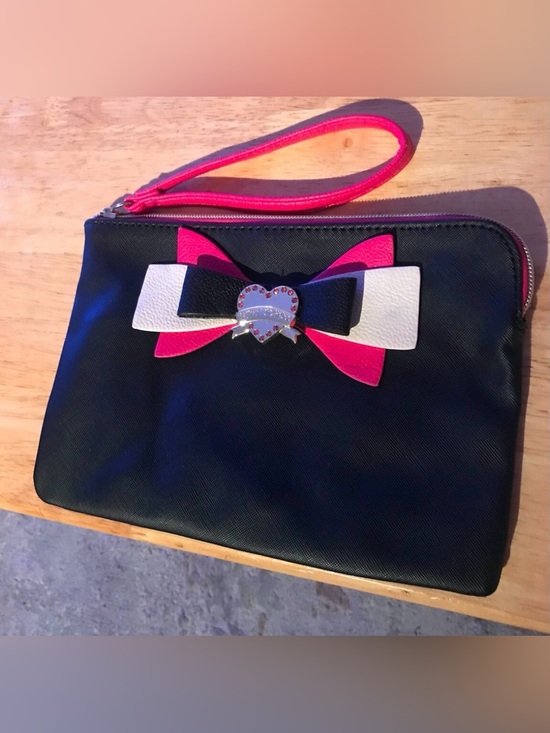 Betsey Johnson Handbags - Betsey Johnson Saffiano Black Wristlet Clutch with Bow Accent